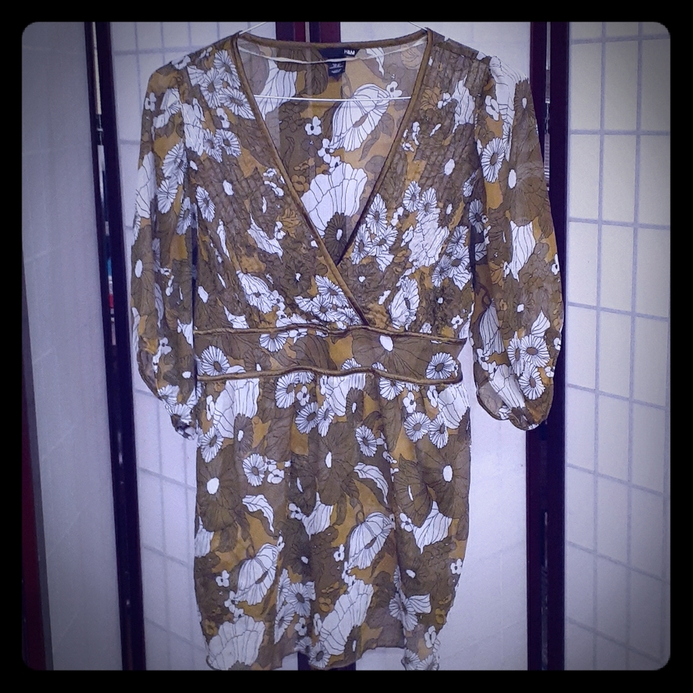 H&M sheer floral print tie back blouse sz 16